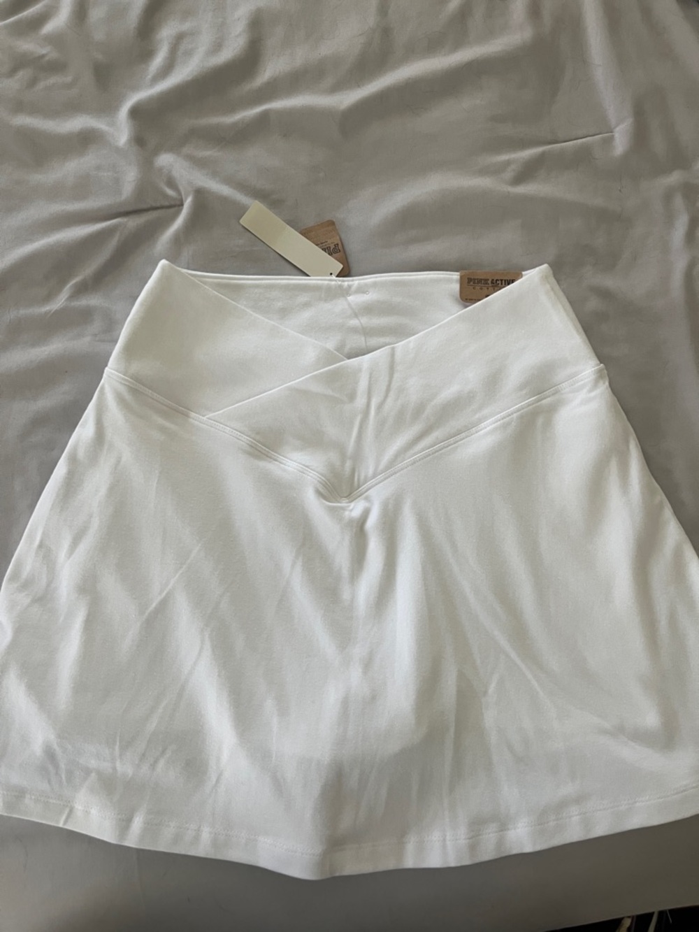 PINK Victoria's Secret White High waisted Crossover Skort - NWT - Small